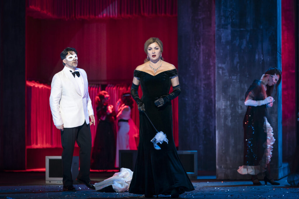 Verdis „Ballo in maschera“ wird Unter den Linden zum szenischen Desaster